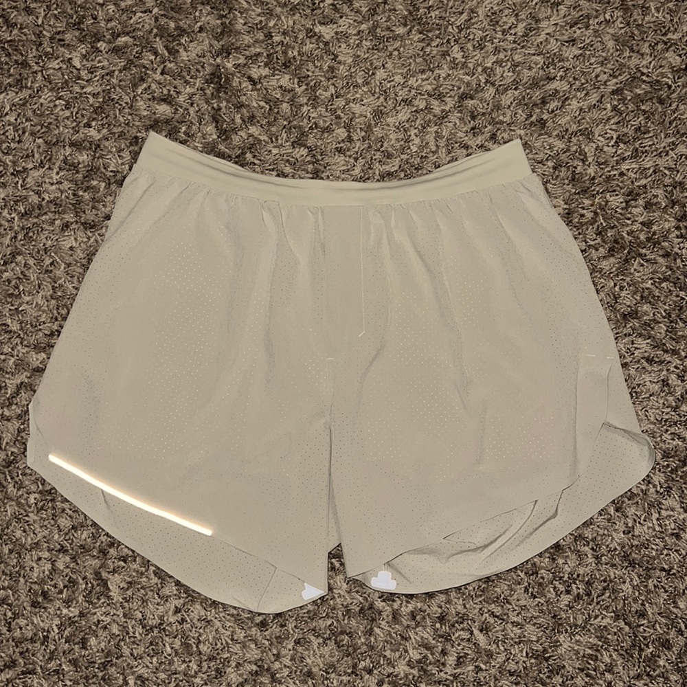 Lululemon Fast and Free Lined Short 6”